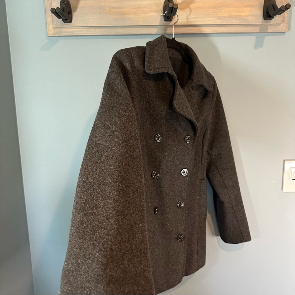 Women’s Warm Double Breasted Peacoat in Dark Grey - Picture 4 of 9